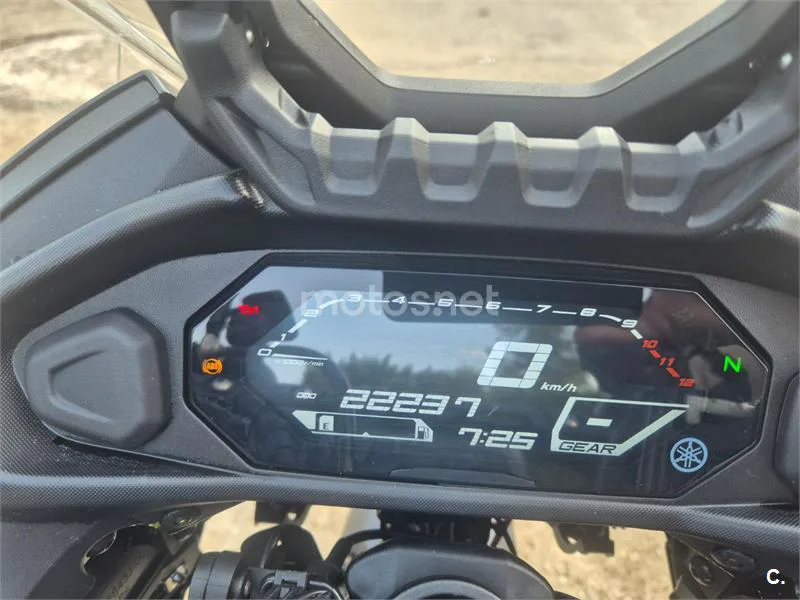 Yamaha Tracer 7 - Vista 5