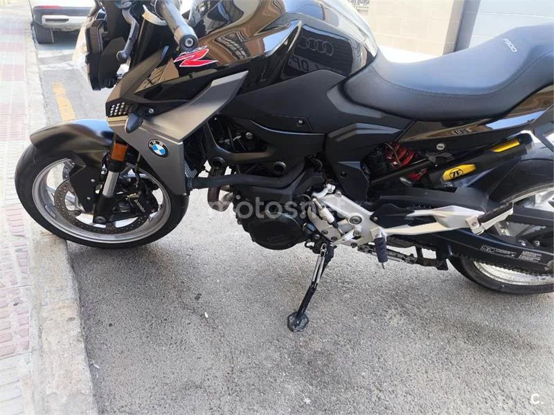 BMW F 900 R - Vista 3