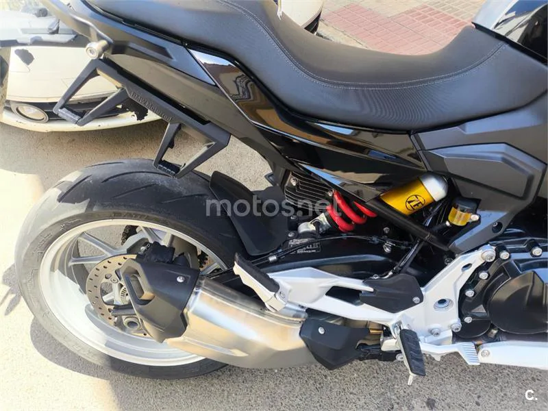 BMW F 900 R - Vista 5