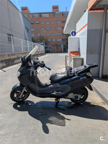 Piaggio X9 Evolution 125 - Vista 4