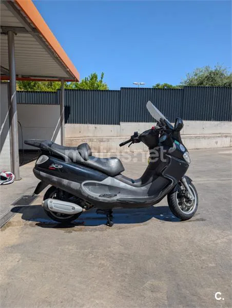 Piaggio X9 Evolution 125 - Vista 7