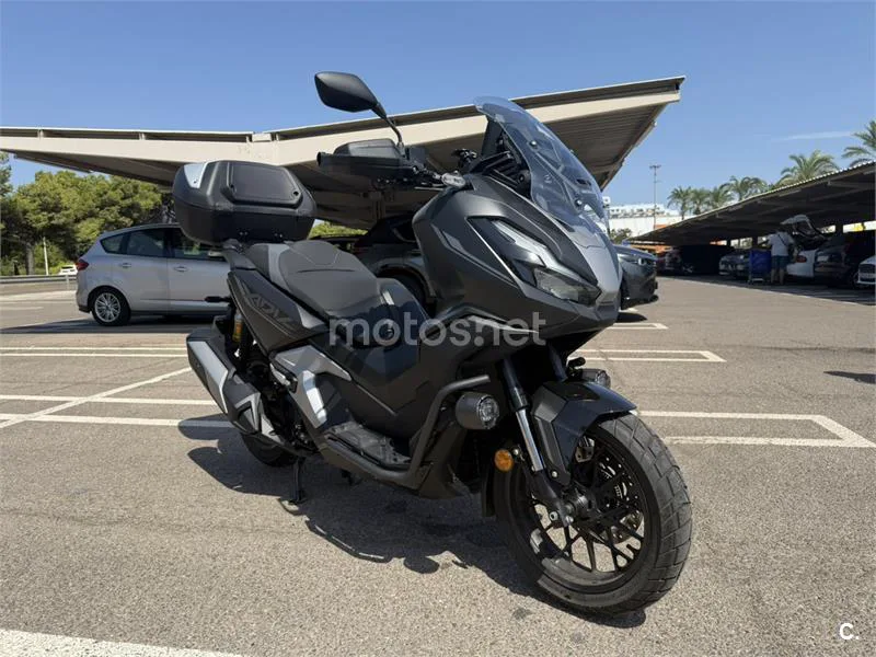 Honda ADV350 - Vista 5