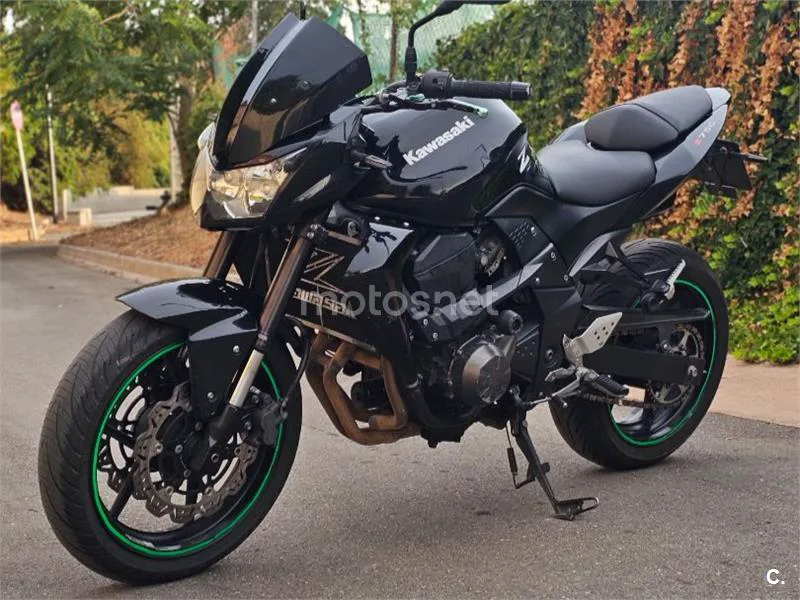 Kawasaki Z750 - Vista 4