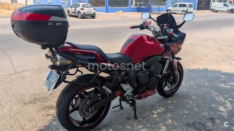 Yamaha FZ6 Fazer S2 - Vista 3