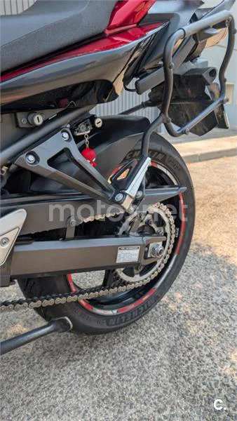 Yamaha FZ6 Fazer S2 - Vista 8
