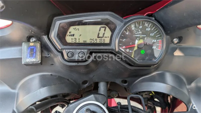 Yamaha FZ6 Fazer S2 - Vista 10