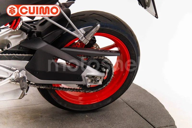 Aprilia Tuono 660 - Vista 25