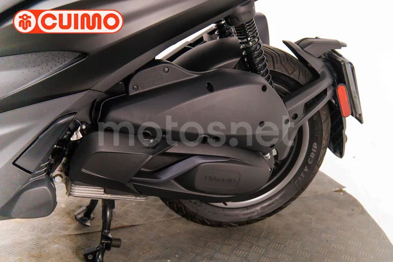 Piaggio Beverly 310 - Vista 20