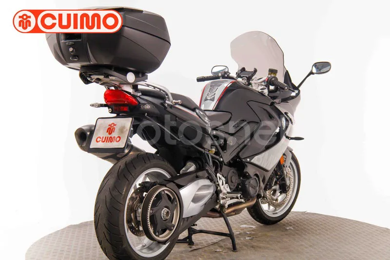 BMW F 800 GT - Vista 4