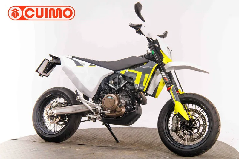 Husqvarna 701 Supermoto 9499 € 2022 Madrid - 1