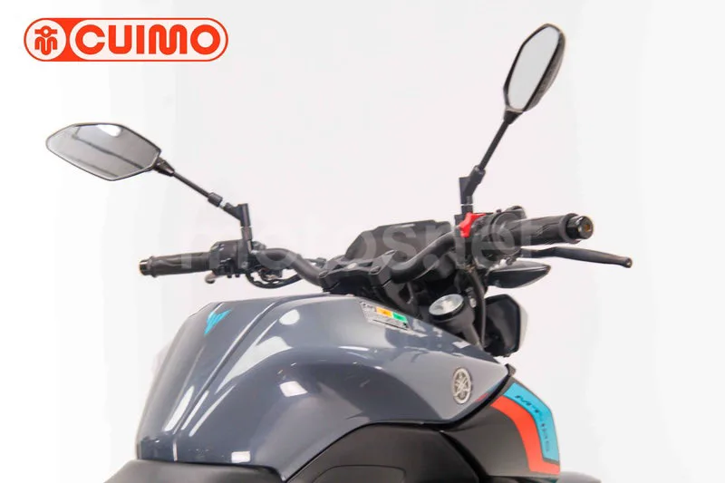 Yamaha MT-125 - Vista 18