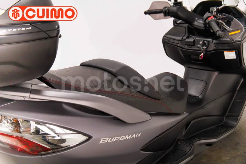 Suzuki Burgman 400 - Vista 19