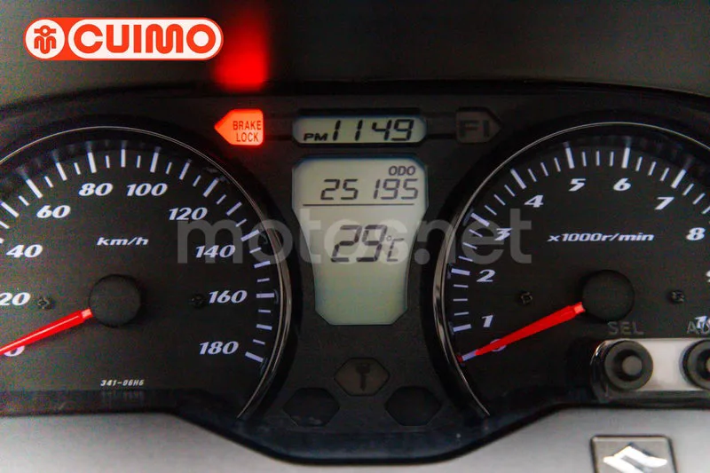 Suzuki Burgman 400 - Vista 27