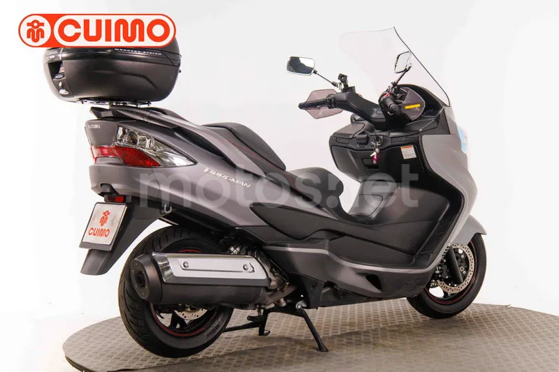 Suzuki Burgman 400 - Vista 4