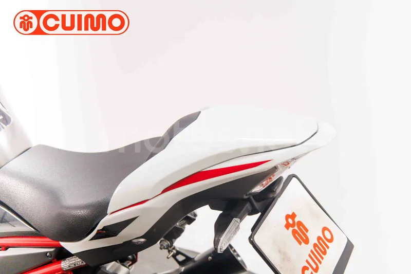 Kawasaki Z900 - Vista 21
