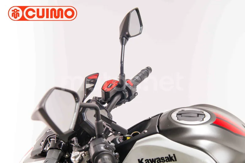 Kawasaki Z900 - Vista 27