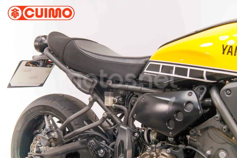 Yamaha XSR700 - Vista 12
