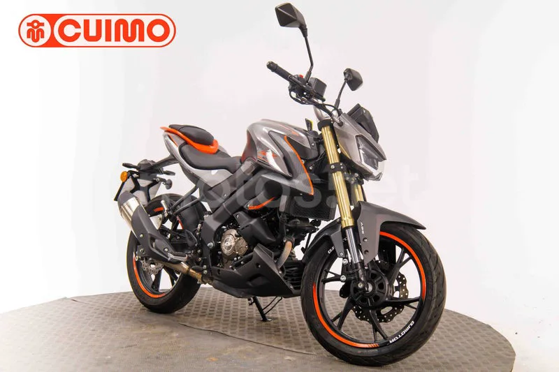 QJ Motor SRK 125 2499 € 2025 Madrid - 1