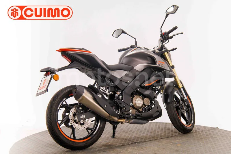 QJ Motor SRK 125 - Vista 4