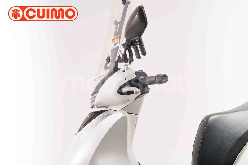 Honda SH125i - Vista 20