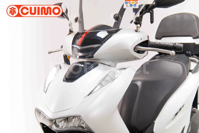 Honda SH125i - Vista 21