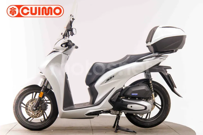 Honda SH125i - Vista 8