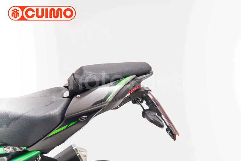 Kawasaki Z900 - Vista 26