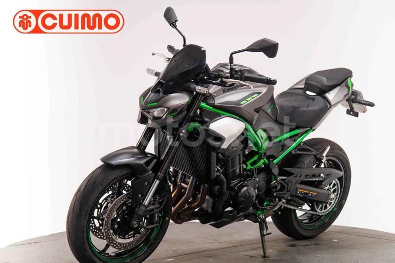 Kawasaki Z900 - Vista 9