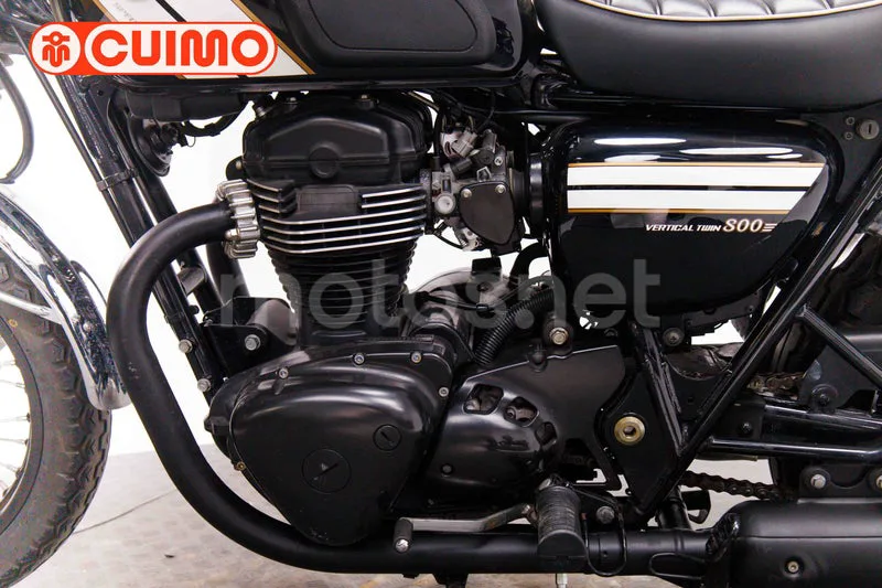 Kawasaki W800 - Vista 37