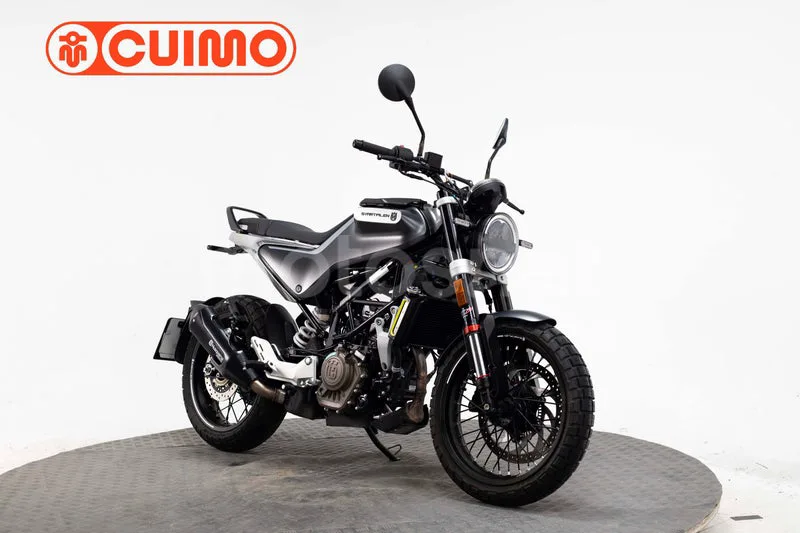 Husqvarna Svartpilen 125 2999 € 2021 Barcelona - 1