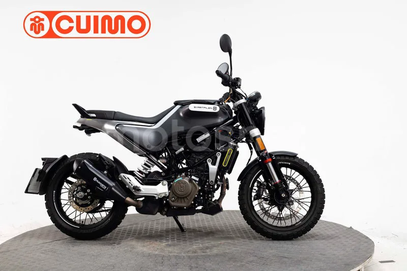 Husqvarna Svartpilen 125 - Vista 4