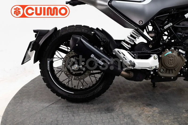 Husqvarna Svartpilen 125 - Vista 5