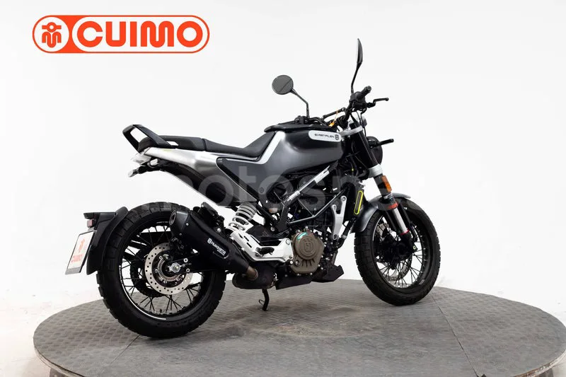 Husqvarna Svartpilen 125 - Vista 6