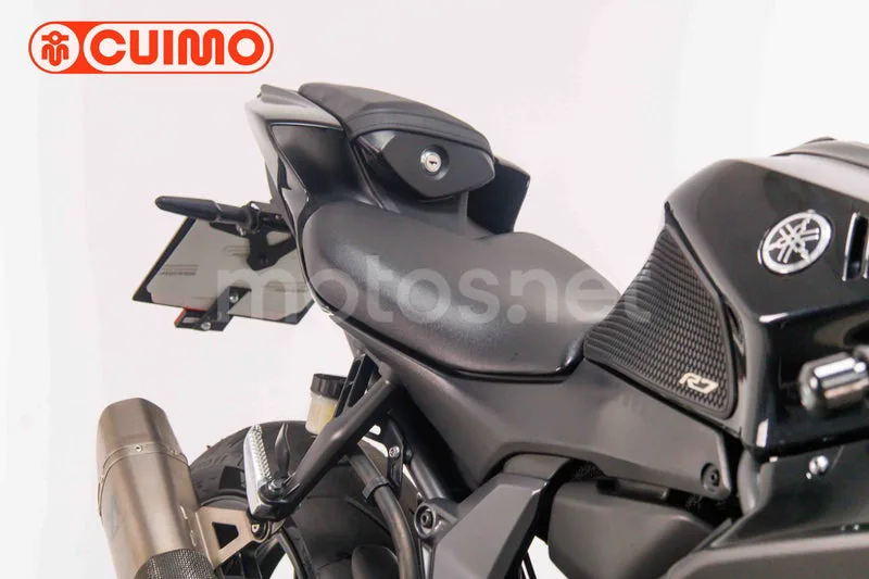 Yamaha YZF-R7 - Vista 12