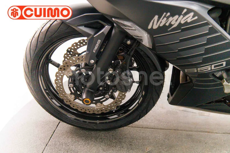Kawasaki Ninja 650 - Vista 44