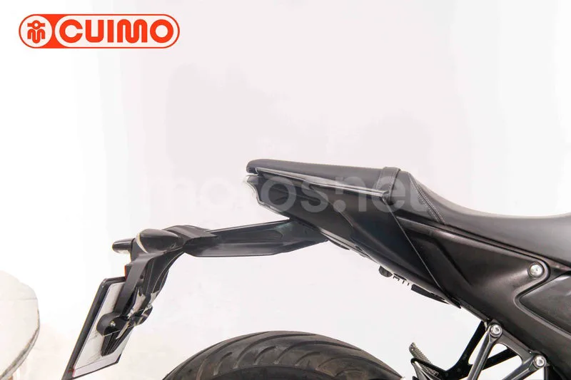 Yamaha MT-125 - Vista 19