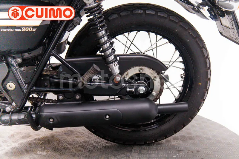 Kawasaki W800 - Vista 18