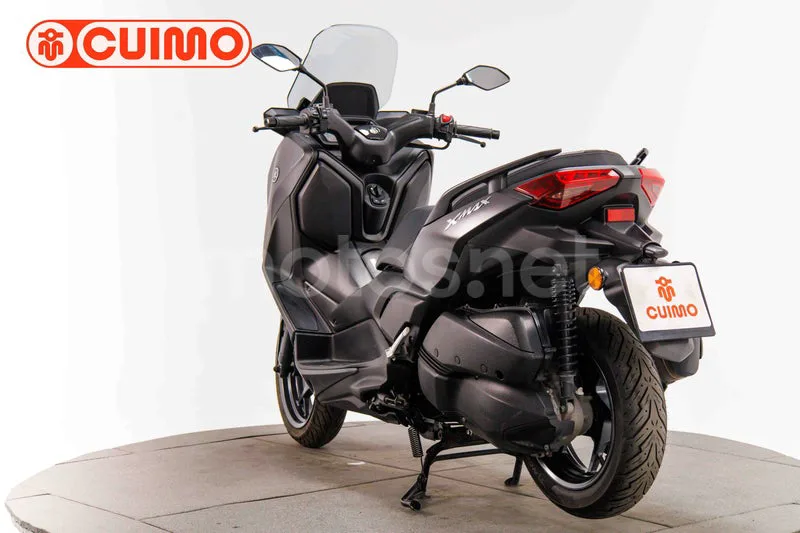 Yamaha XMAX 300 - Vista 6