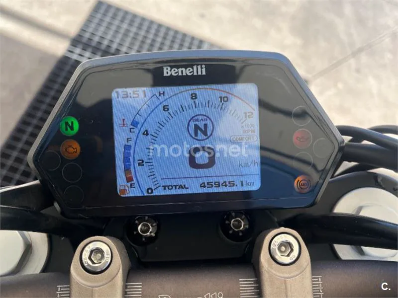 Benelli 502 C - Vista 6