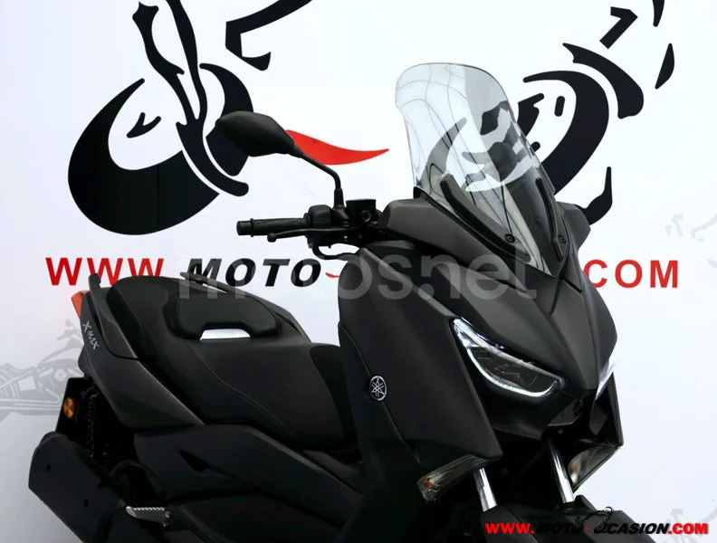 Yamaha XMAX 300 - Vista 4