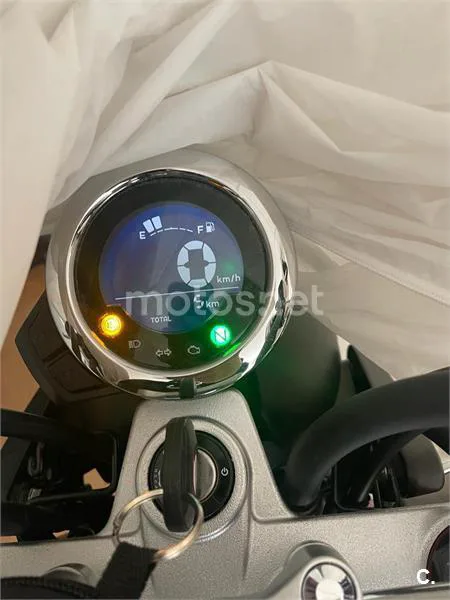 Honda Monkey 125 - Vista 8