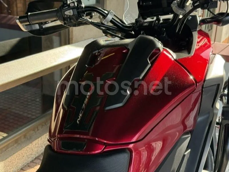 Honda NC750X - Vista 5