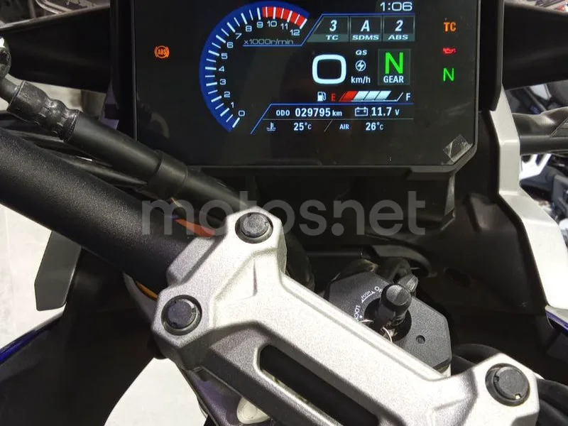 Suzuki V-Strom 1050 - Vista 5