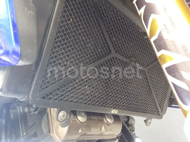 Suzuki V-Strom 1050 - Vista 7