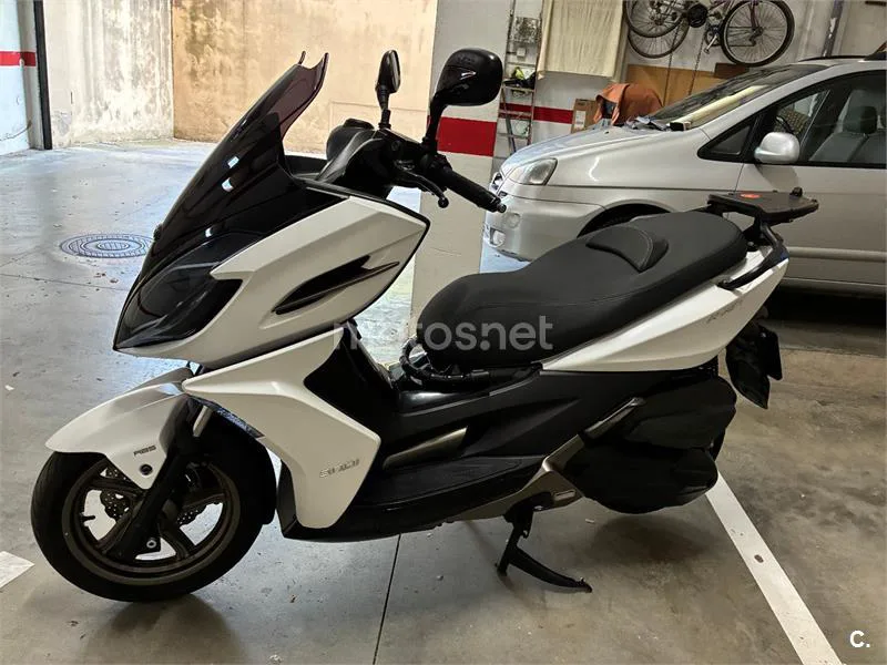 Kymco K-XCT 300i 2100 € 2015 Girona - 1