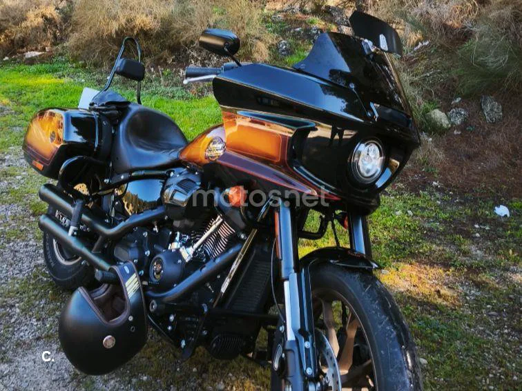 Harley-Davidson Low Rider ST - Vista 29