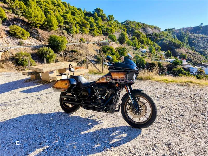 Harley-Davidson Low Rider ST - Vista 5