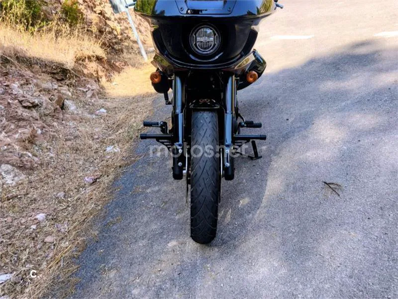 Harley-Davidson Low Rider ST - Vista 8