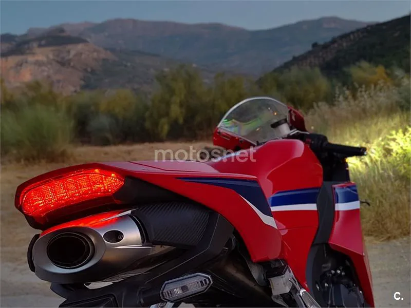 Honda CBR600RR - Vista 6