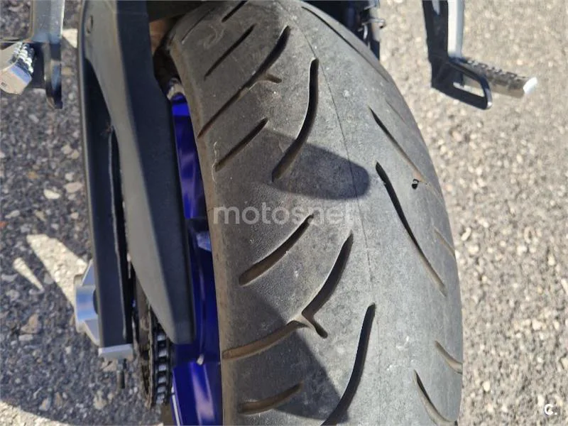Yamaha MT-07 - Vista 6